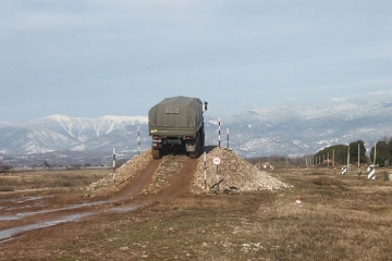 ВОДИТЕЛИ ЮВО В ГОРАХ АБХАЗИИ ПРОХОДЯТ КУРСЫ ПО ЭКСТРЕМАЛЬНОМУ ВОЖДЕНИЮ ВОЕННОЙ ТЕХНИКИ